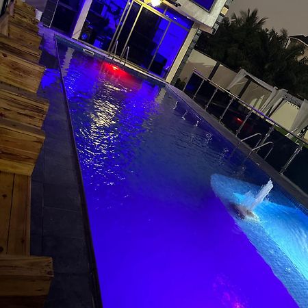 Northwold Hotel Sotuom Ngoại thất bức ảnh